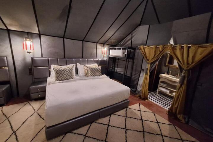 Luxury Desert Camp Amanar