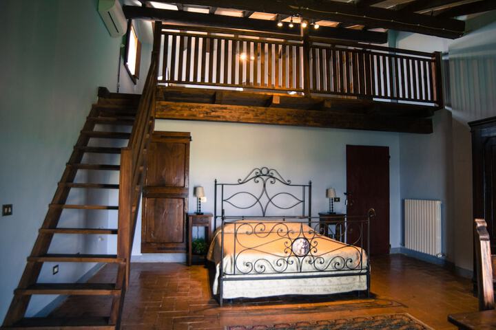 Room 20 of 46