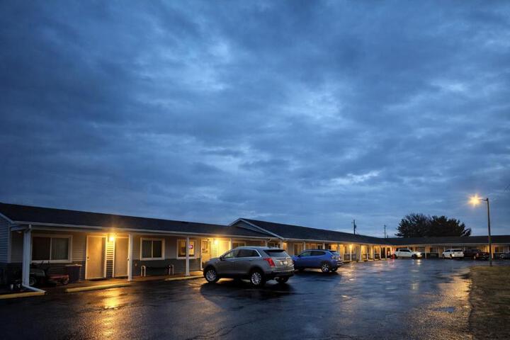 Photo of Budget Inn by Hotel O Greensville I 70