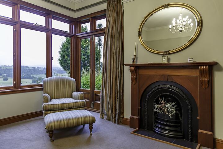 Room 14 of 68