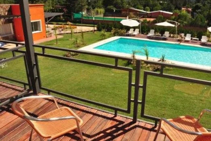 Pool 8 of 12