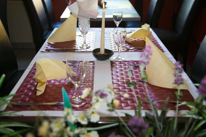 Dining Photos