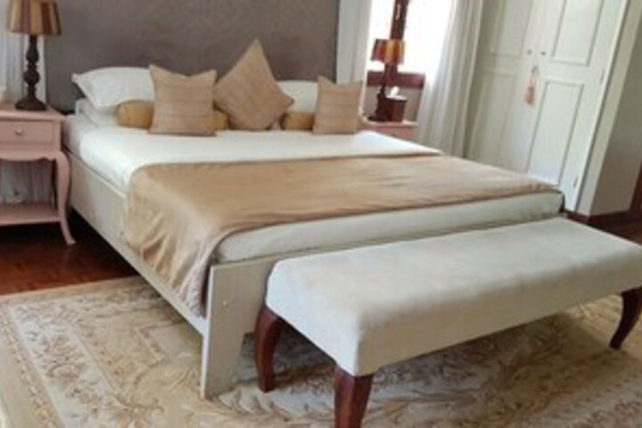 Room 20 of 33
