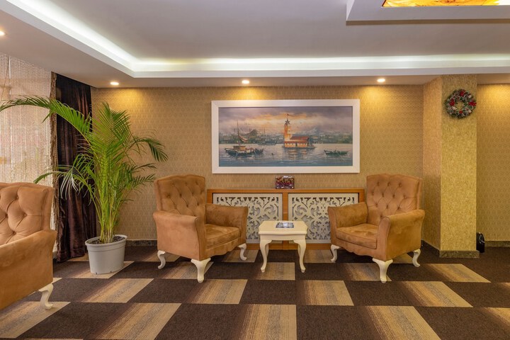 Guest Lobby