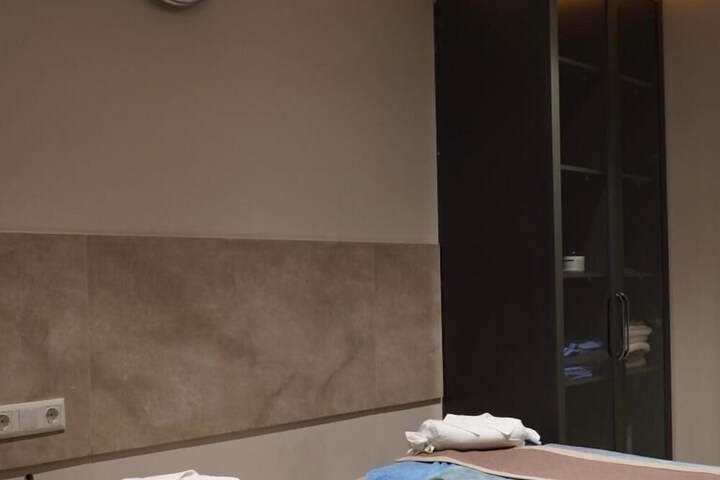 Spa 58 of 100