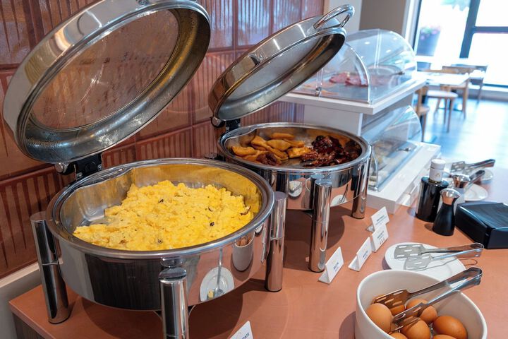 Breakfast/Coffee Service 41 of 51