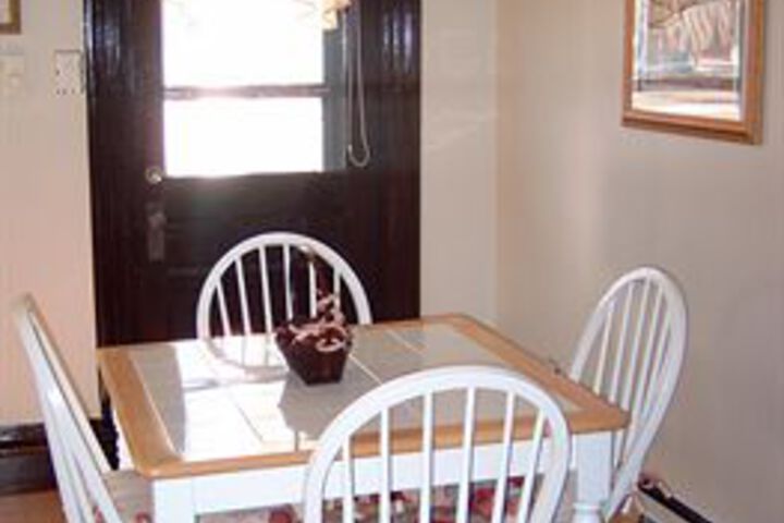 Room 10 of 22