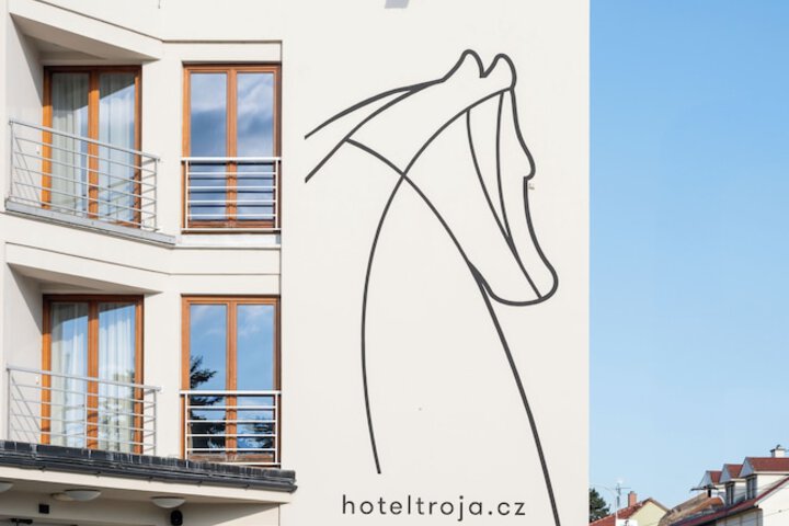 Hotel 37 of 37