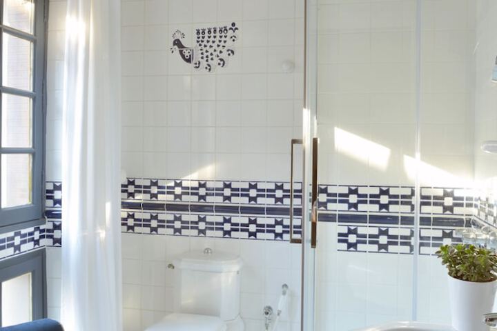 Clean Restrooms