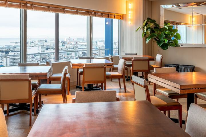 Dining Photos