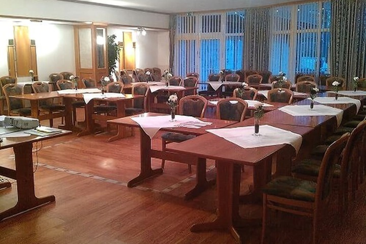 Meeting 40 of 47