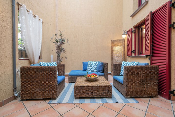 Terrace/Patio 54 of 103