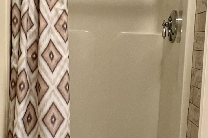 Room 46 of 57