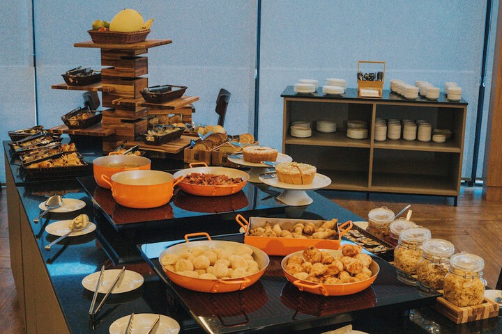 Breakfast/Coffee Service 57 of 66