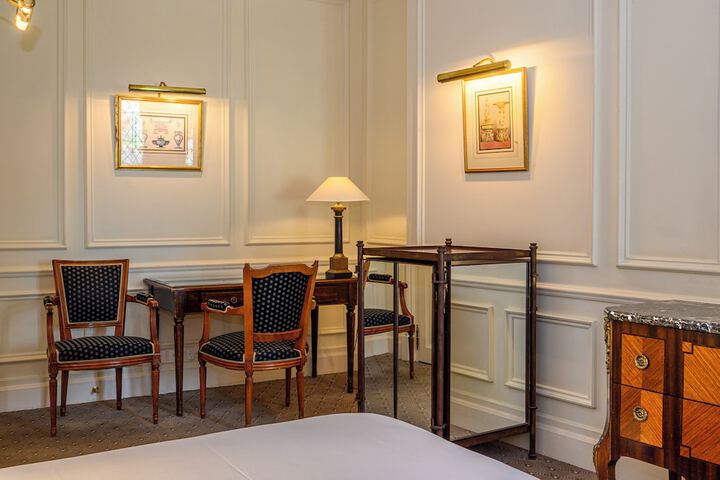 Room 22 of 181
