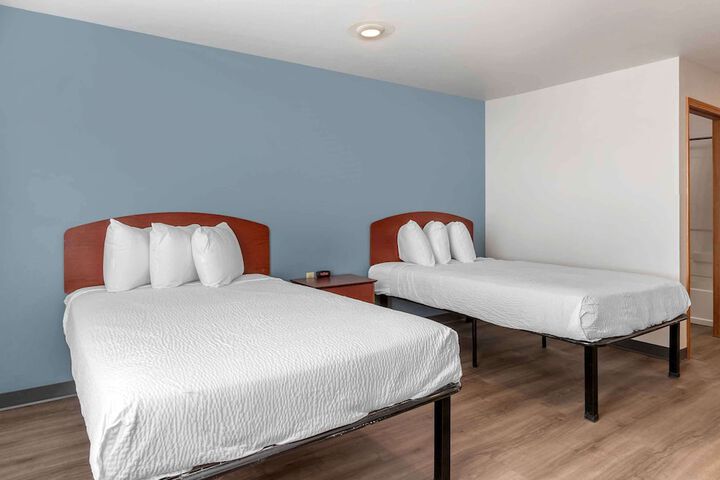 Studio Double Bed (2 of 10)