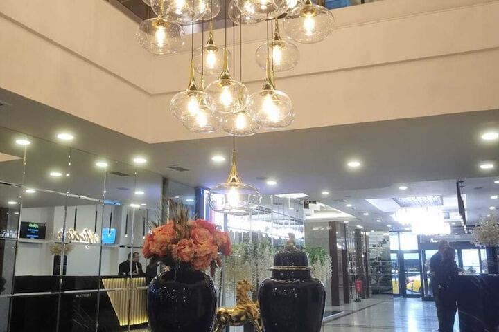 Guest Lobby