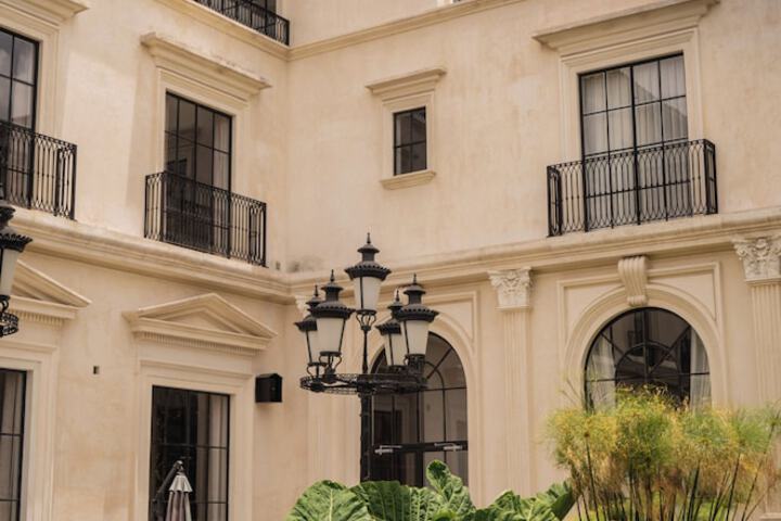 Image of HOTEL PLAZA 79