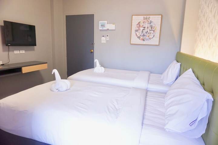 Room 15 of 167