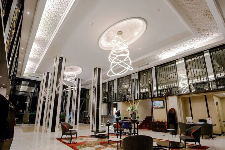 Guest Lobby