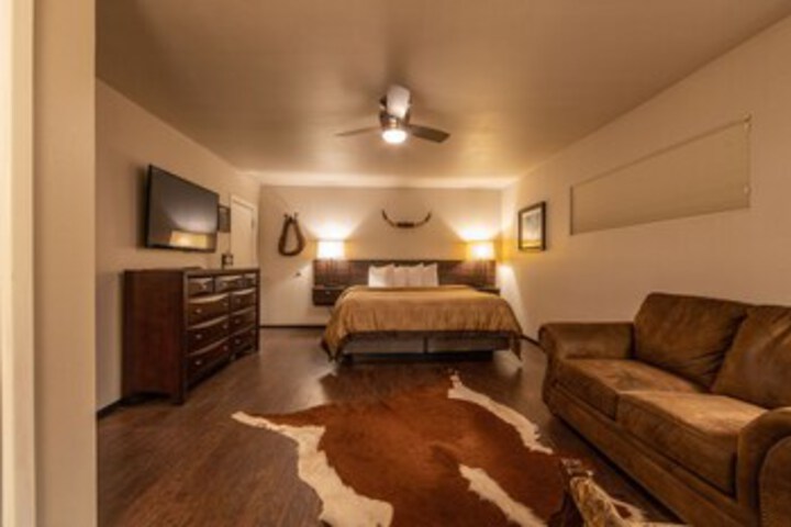 Room 15 of 21