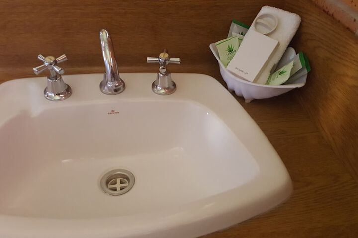 Room 55 of 68