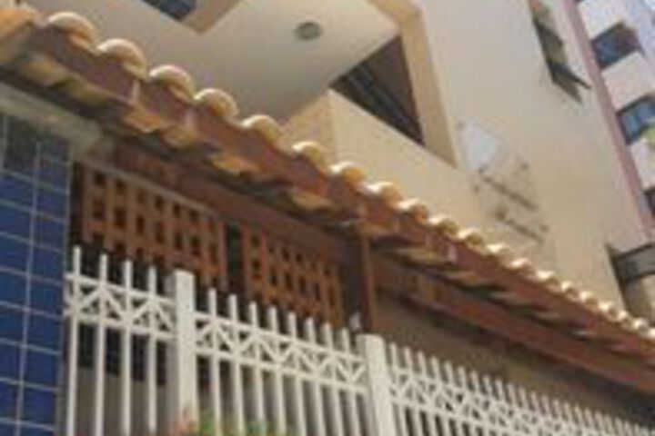 Hotel 2 of 32