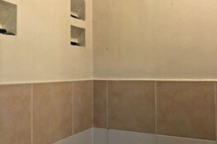 Room 2 of 20
