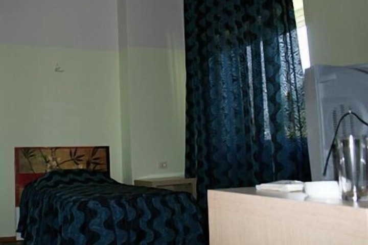 Room 7 of 23