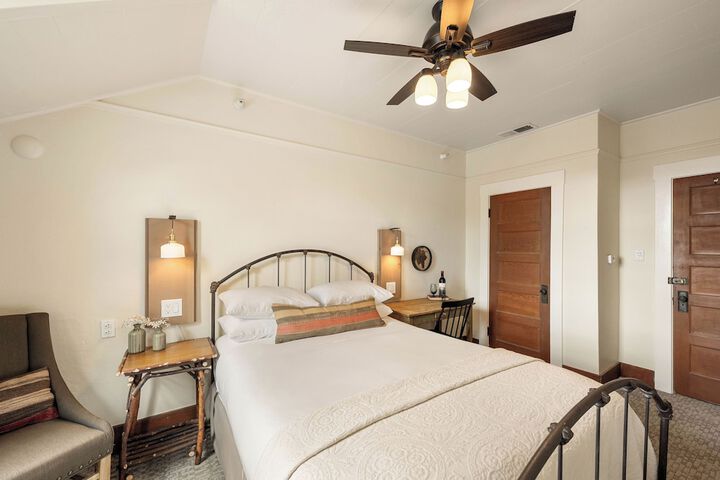 Room 55 of 113
