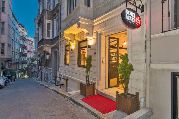 Hotel 77 of 84