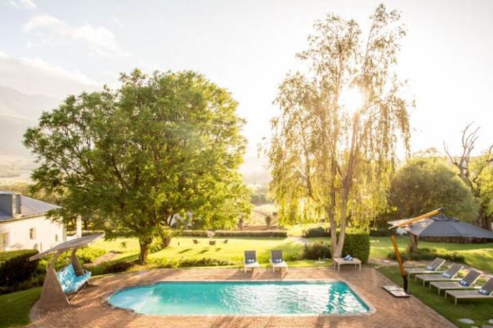 Hotel with Pool