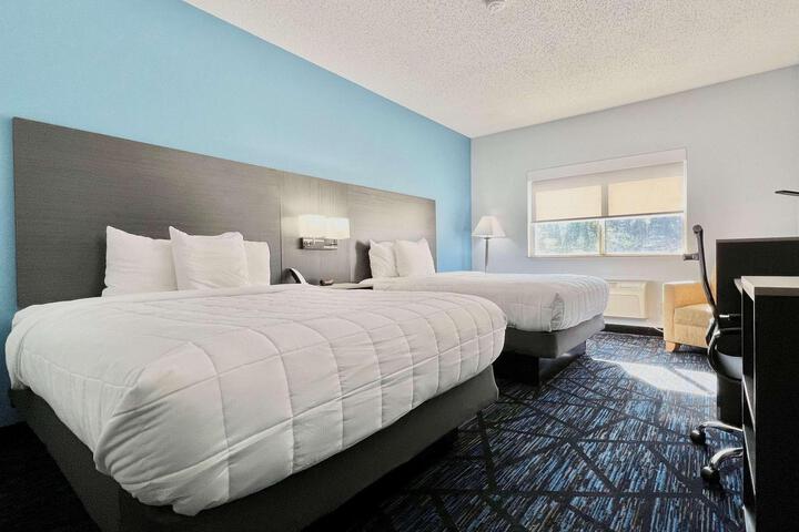 Double Accessible Queen Size Bed (1 of 2)
