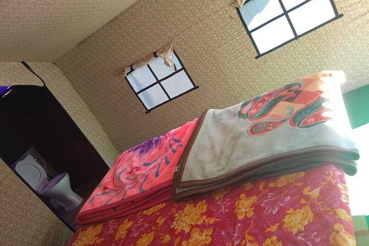 Room 3 of 20
