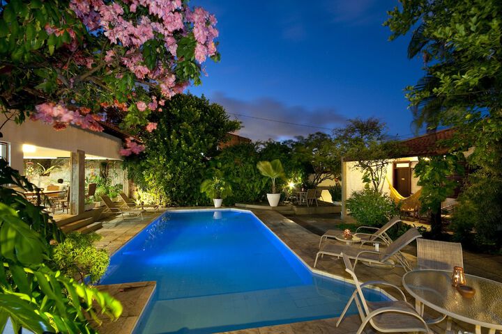 Hotel with Pool