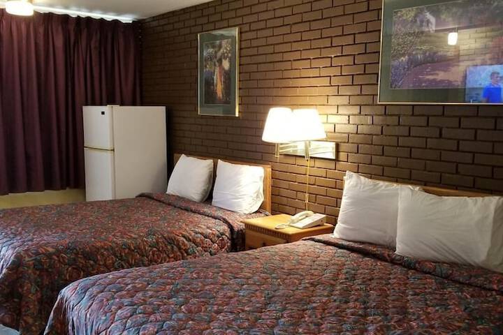 Room 8 of 14