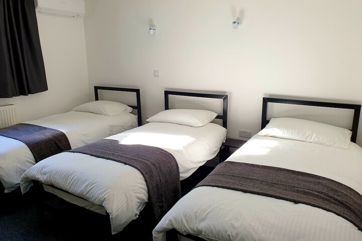 Room 12 of 39