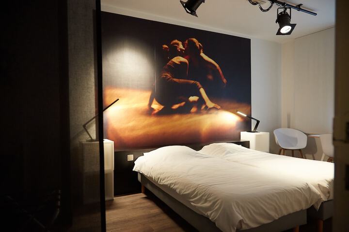 Room 20 of 64