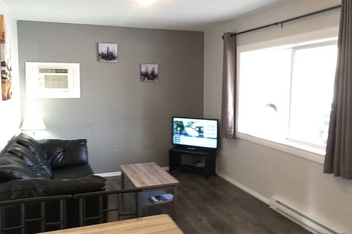 Room 2 of 38