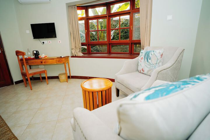 Room 10 of 65