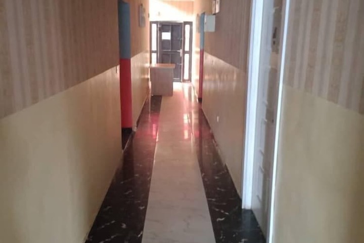 Ballroom/Hall 13 of 20