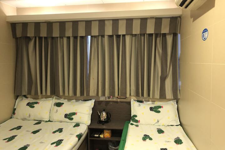 Room 14 of 23