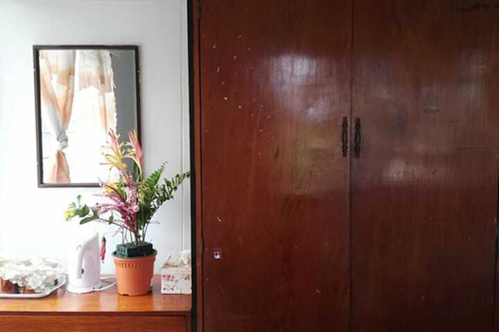 Room 18 of 22