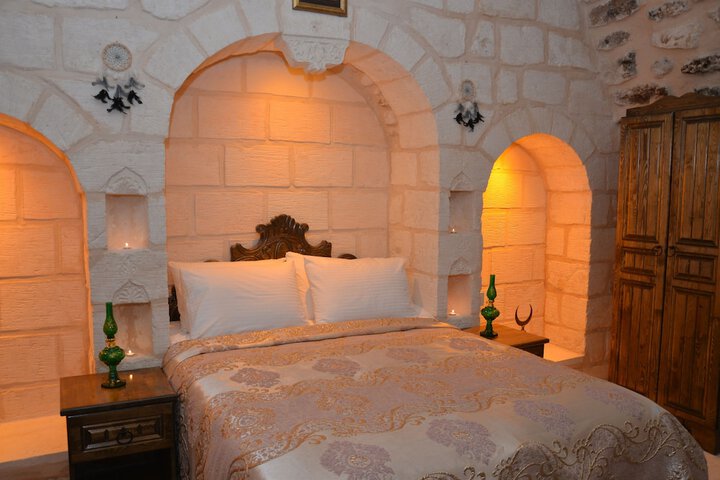 Room 5 of 57