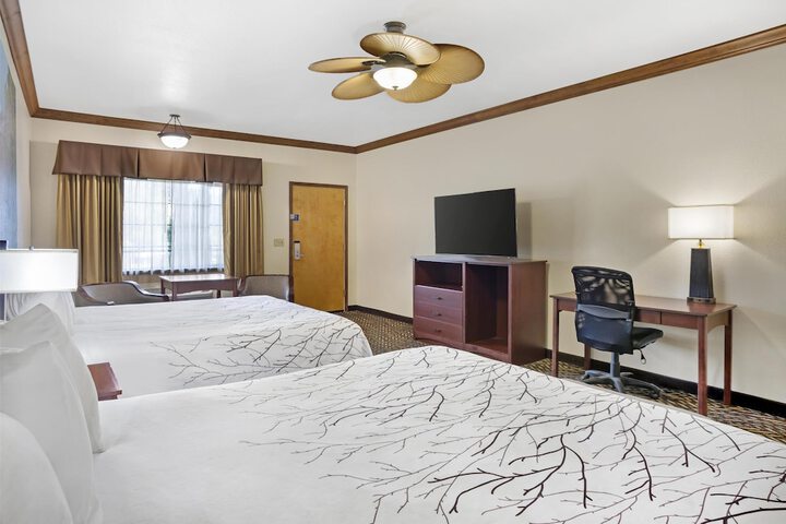 Room 16 of 62
