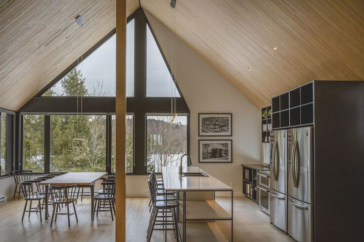 Hotel View 148 of 152