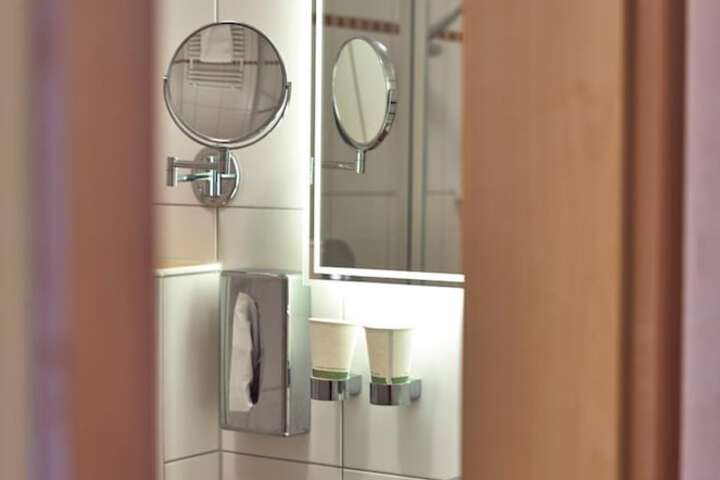Clean Restrooms