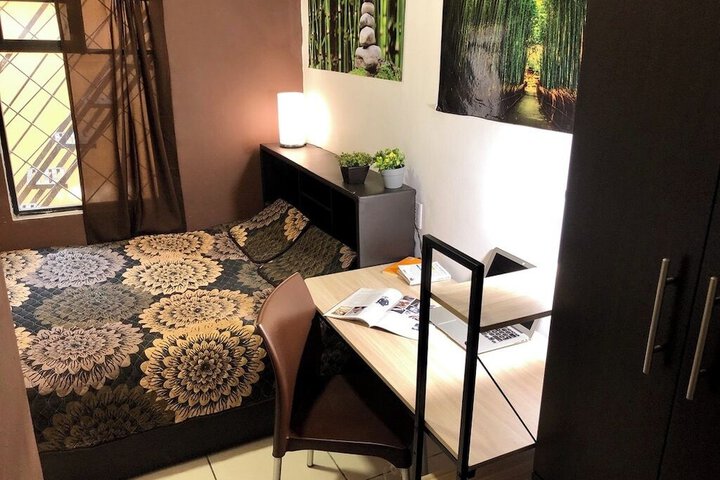 Room 10 of 51