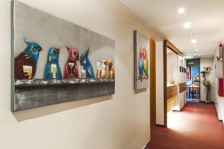 Hotel Lobby