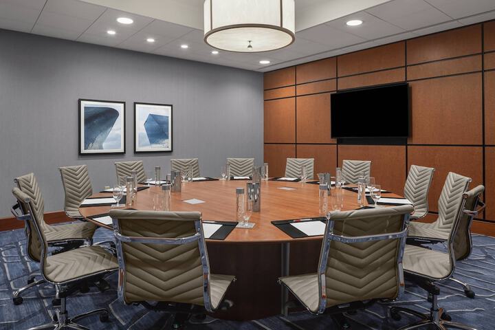 Meeting facility